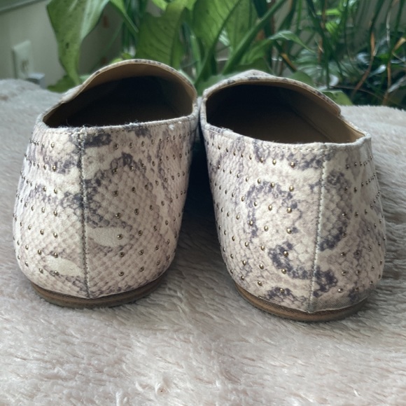 Time & Tru Reptileskin Feather Flats - Picture 3 of 7
